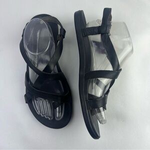 Olukai Upena Women Black Sandals Size 10